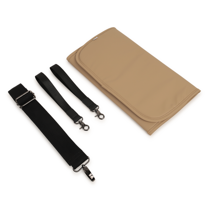 Bolsa de pa&ntilde;ales con cremallera BOSS 
                        UNISEXO