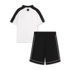 Conjunto de camiseta y bermudas DKNY 
                    NI&Ntilde;O