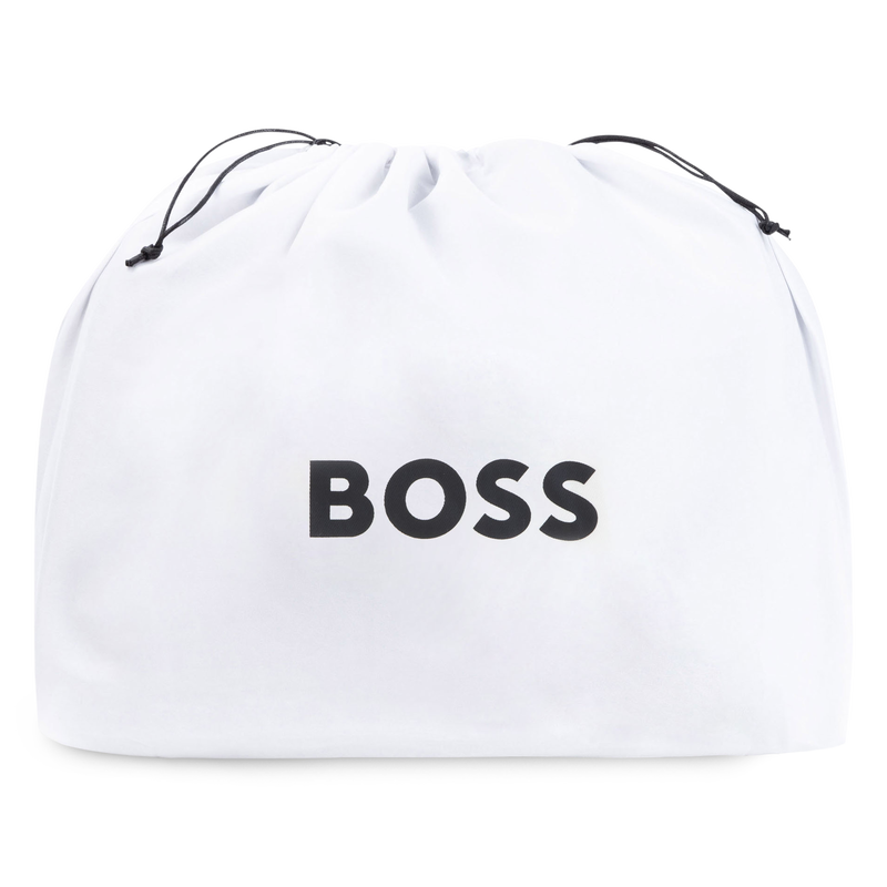 BOLSA DE PA&Ntilde;ALES BOSS 
                        UNISEXO