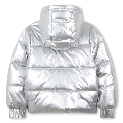 Chaqueta acolchada con capucha plateada DKNY NI&Ntilde;A