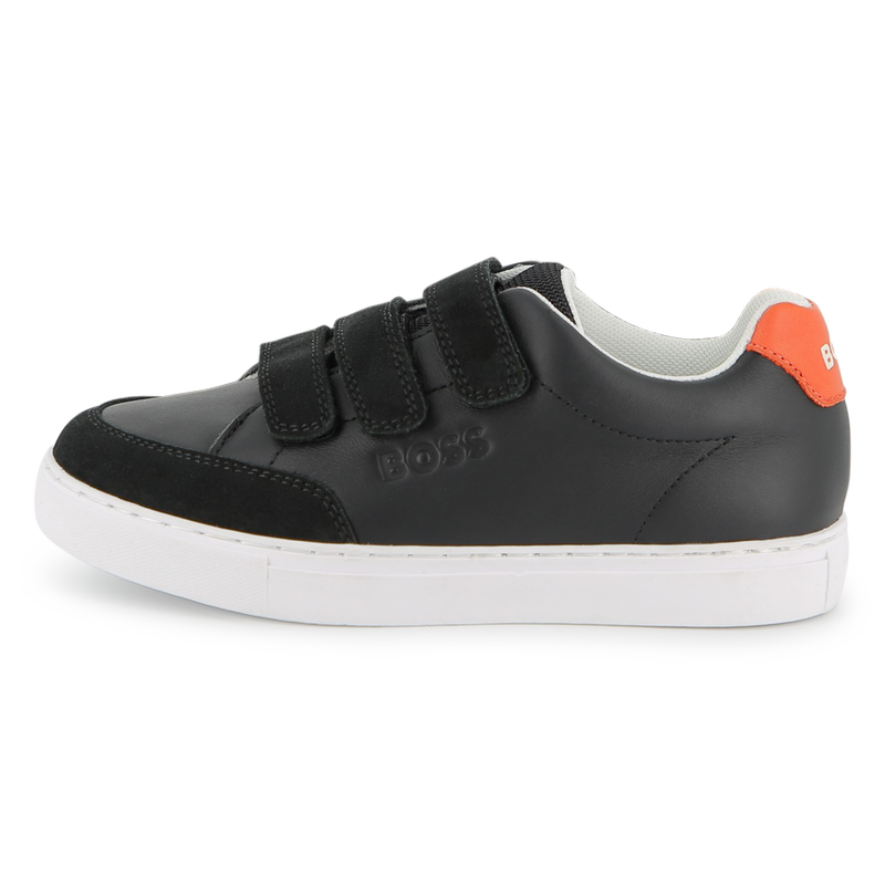 ZAPATILLAS CON RAYAS DE VELCRO BOSS 
                        NI&Ntilde;O