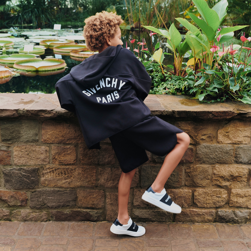 PANTAL&Oacute;N CORTO CON CINTURA EL&Aacute;STICA GIVENCHY 
                        NI&Ntilde;O