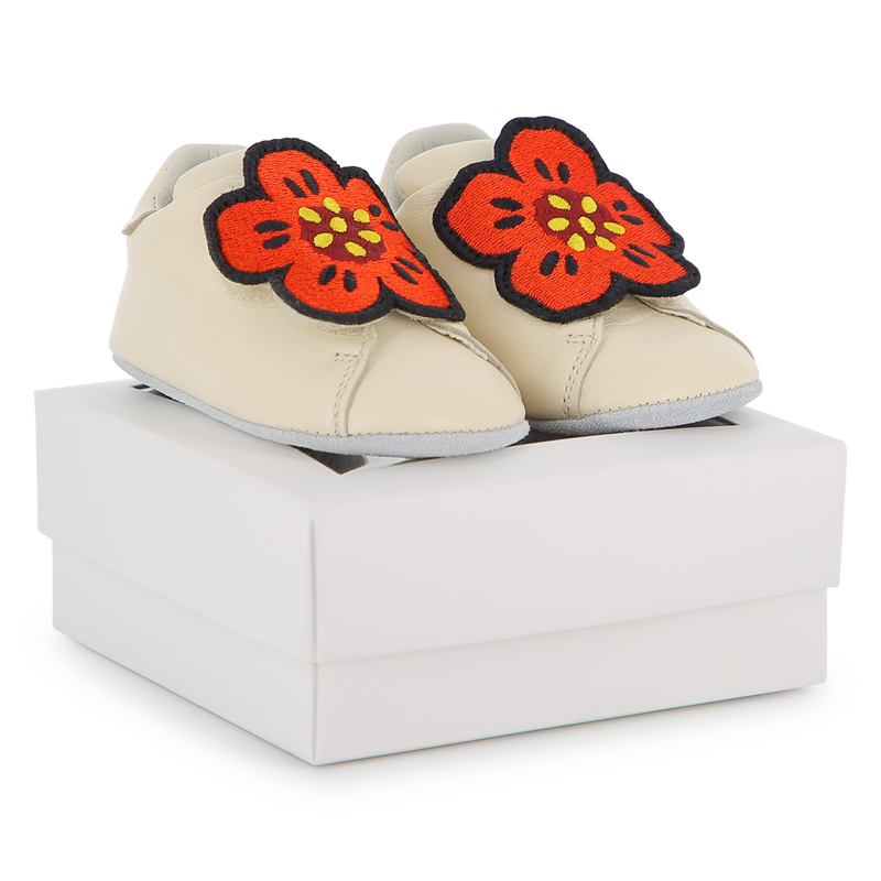 Zapatitos de beb&eacute; KENZO KIDS 
                        UNISEXO
