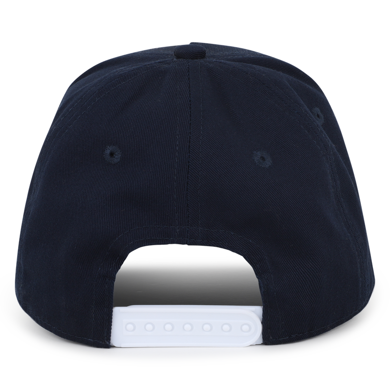 Gorra con cierre ajustable BOSS 
                        NI&Ntilde;O