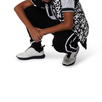 Plumas sin mangas con capucha DKNY UNISEXO