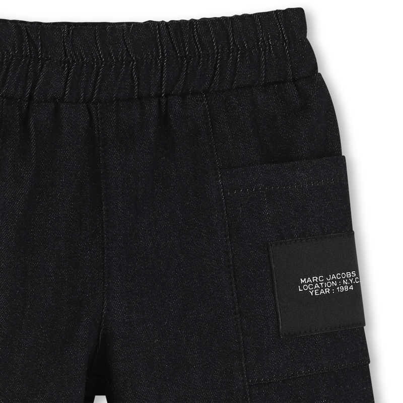 CONJUNTO DE CAMISETA Y PANTAL&Oacute;N CORTO MARC JACOBS 
                        UNISEXO