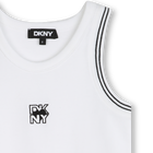 Camiseta con canal&eacute; y bordado DKNY 
                    NI&Ntilde;A