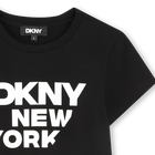 Camiseta de manga corta DKNY 
                    NI&Ntilde;A
