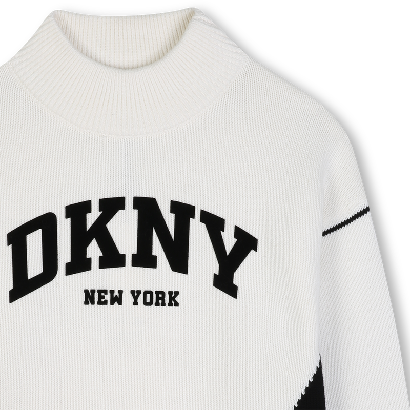 Su&eacute;ter DKNY 
                        NI&Ntilde;A