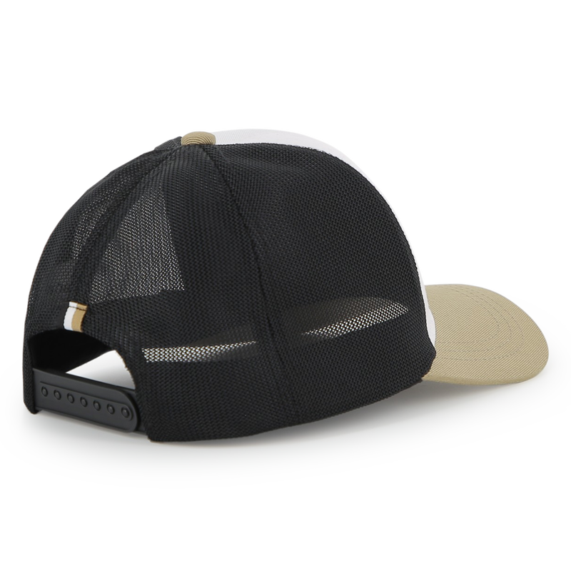 Gorra con cierre ajustable BOSS 
                        NI&Ntilde;O