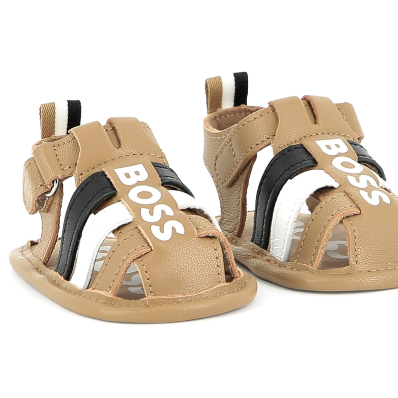 Sandalias con velcro BOSS 
                        NI&Ntilde;O