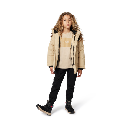 Mono HUGO NI&Ntilde;O