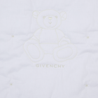 Portada con estampado GIVENCHY 
                    UNISEXO