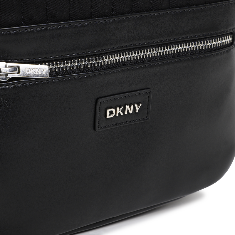 Mochila con respaldo acolchado DKNY 
                        NI&Ntilde;A