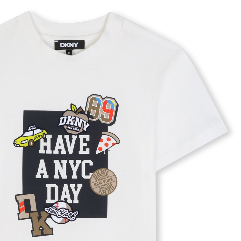 Camiseta de mangas cortas DKNY 
                        NI&Ntilde;O