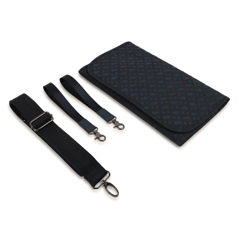 Bolsa de pa&ntilde;ales con cremallera BOSS 
                        UNISEXO