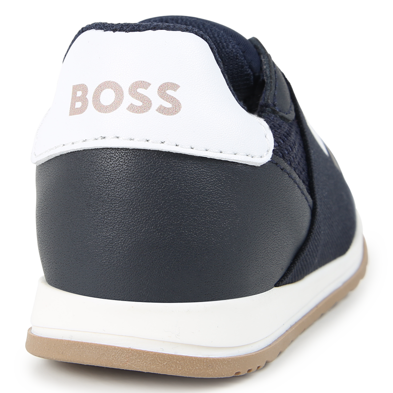 Zapatillas bimateria el&aacute;sticas BOSS 
                        NI&Ntilde;O