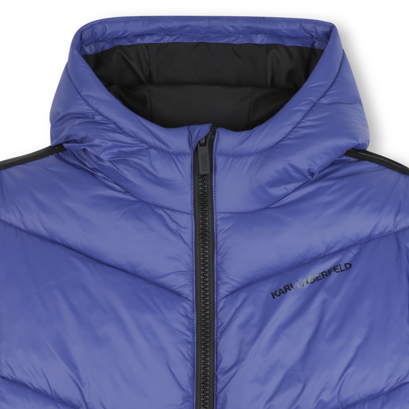 Plumífero de poliamida con capucha KARL LARGERFELD KIDS 
                        NIÑO