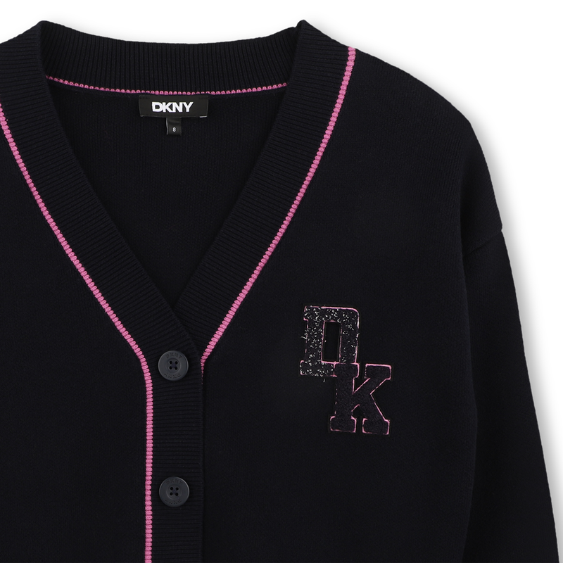 C&aacute;rdigan de punto DKNY 
                        NI&Ntilde;A