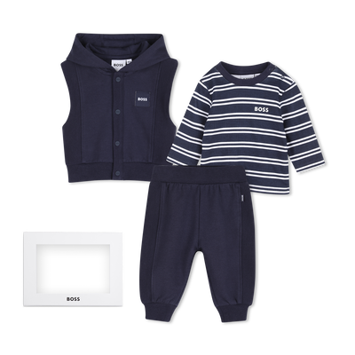 Conjunto de pantal&oacute;n, c&aacute;rdigan y camiseta BOSS NI&Ntilde;O
