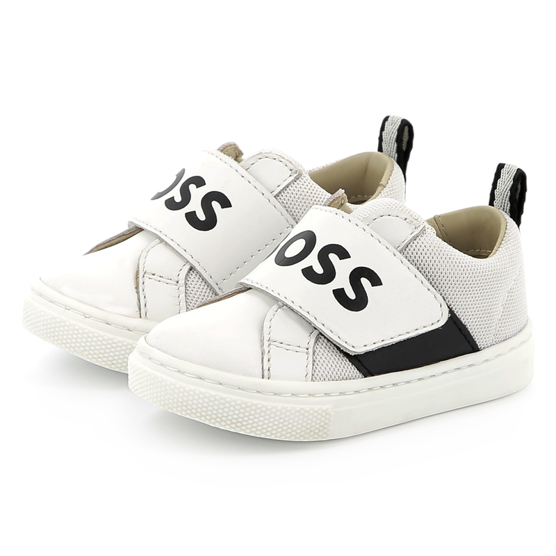 Deportivas de piel y velcro BOSS 
                        NI&Ntilde;O