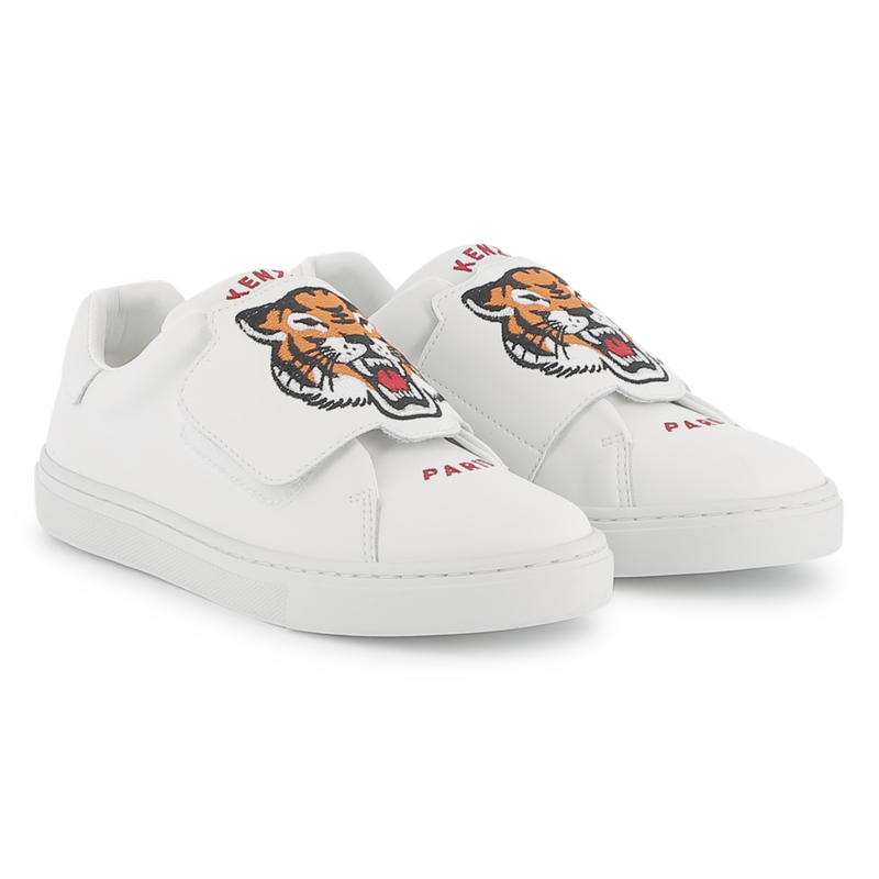 Deportivas de cuero con velcro