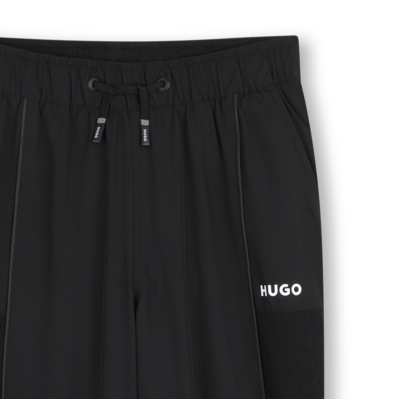 MONO HUGO 
                        NI&Ntilde;O