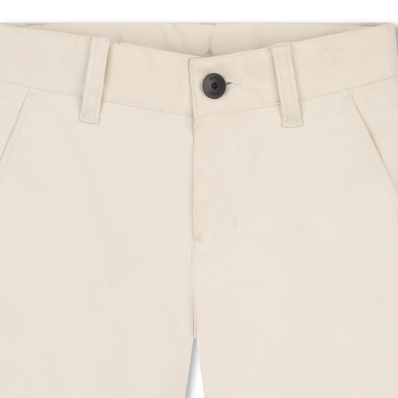 FORMA DE BERLUDA CHINO BOSS 
                        NI&Ntilde;O