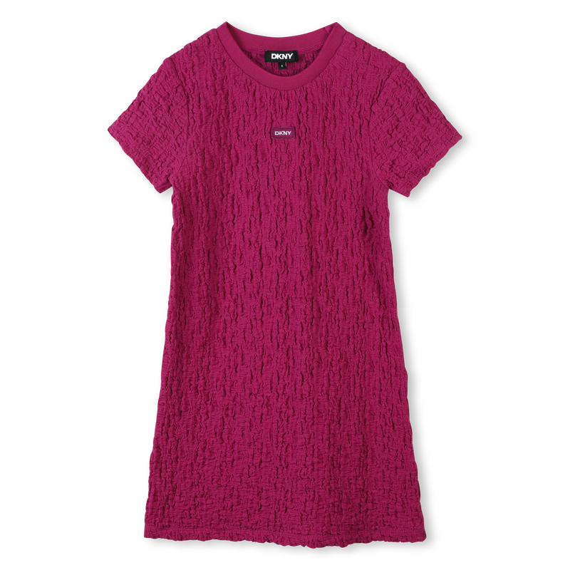 Vestido gofrado de manga corta DKNY 
                        NI&Ntilde;A