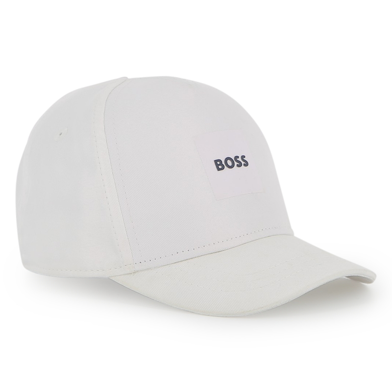 TAPA CON CIERRE DE VELCRO BOSS 
                        NI&Ntilde;O