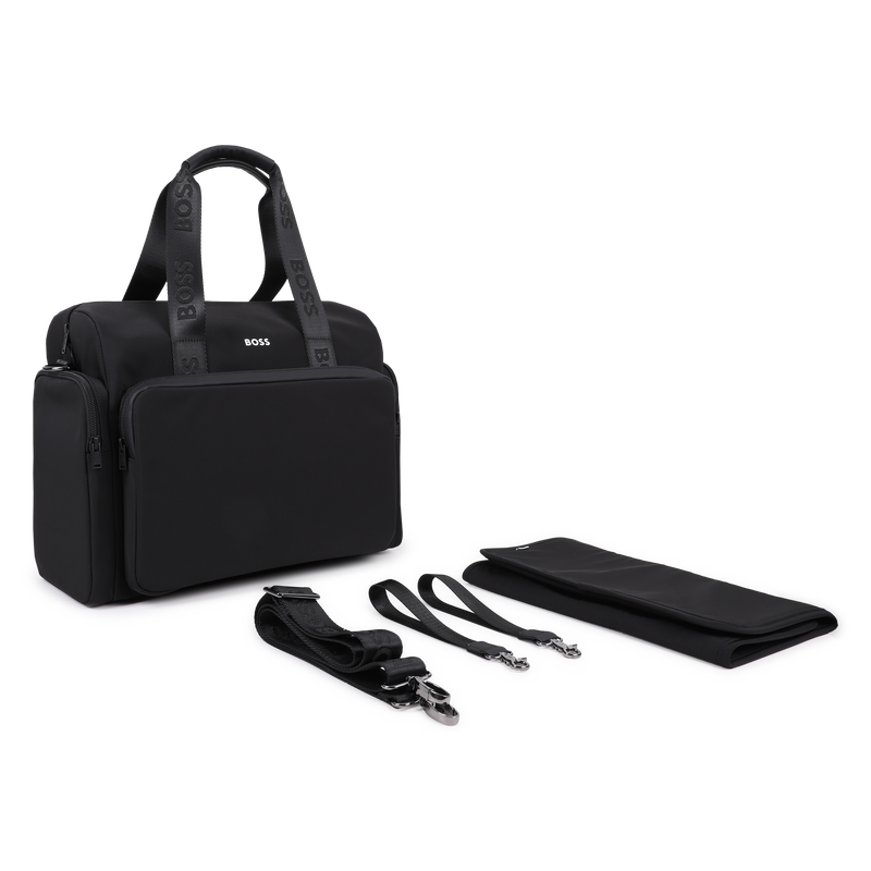 BOLSA DE PA&Ntilde;ALES BOSS 
                        UNISEXO