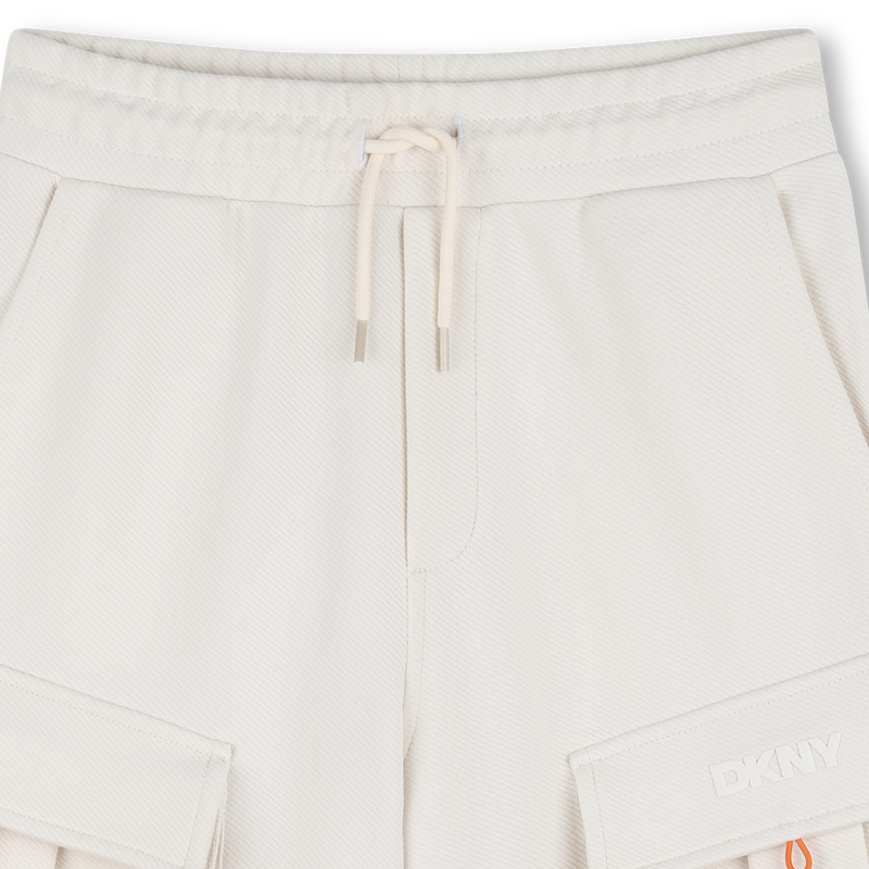 BERMUDAS DE FELPA DKNY 
                        NI&Ntilde;O