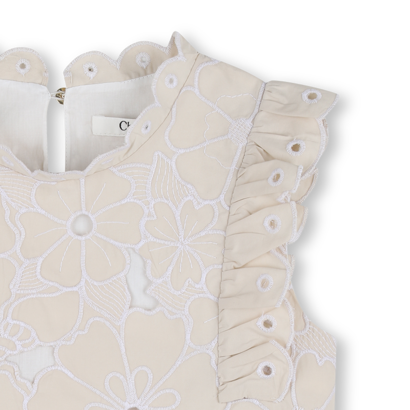 CAMISETA CON BORDADO FLORAL CHLOE 
                        NI&Ntilde;A