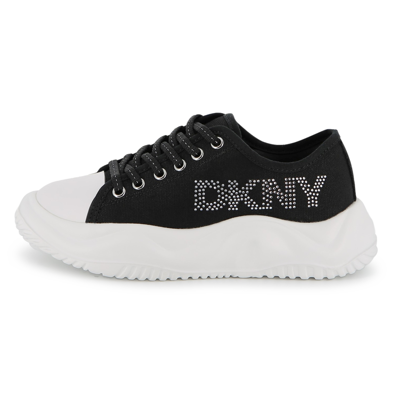 ZAPATILLAS CON CORDONES DKNY 
                        NI&Ntilde;A