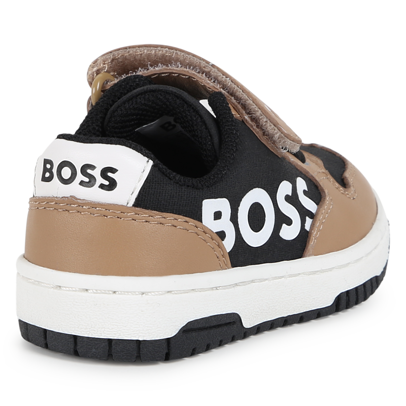 Zapatillas de cord&oacute;n y velcro BOSS 
                        NI&Ntilde;O