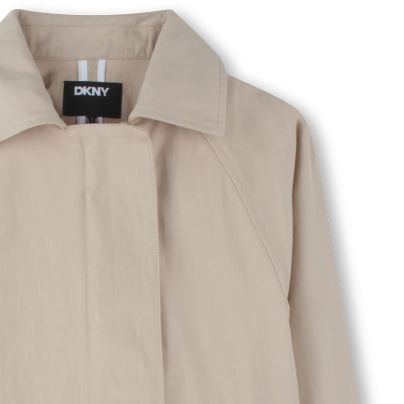 Impermeable ancho DKNY 
                        NI&Ntilde;A