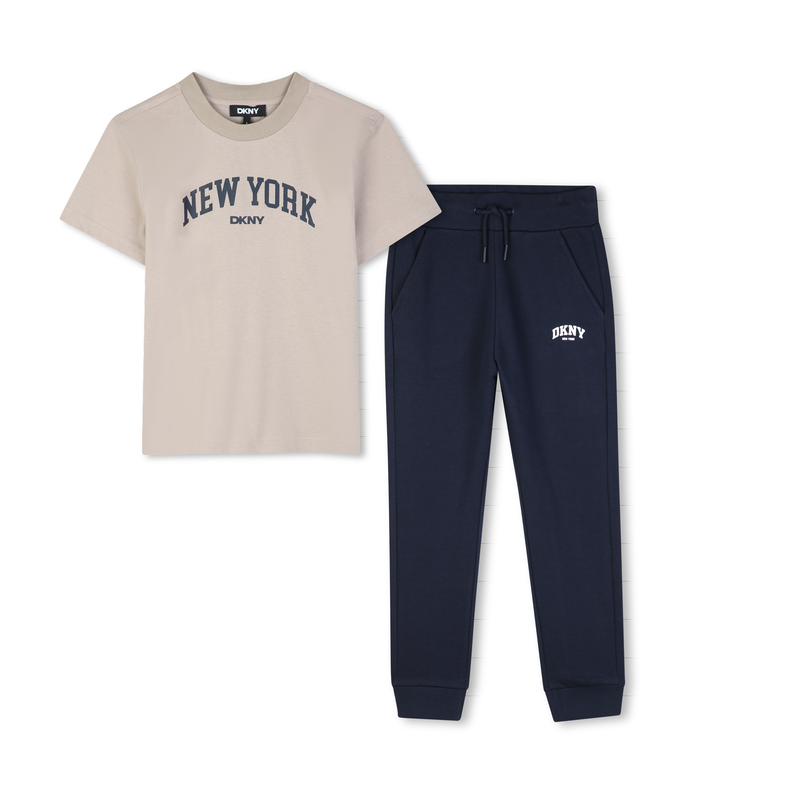 Conjunto de camiseta y pantal&oacute;n DKNY 
                        NI&Ntilde;O