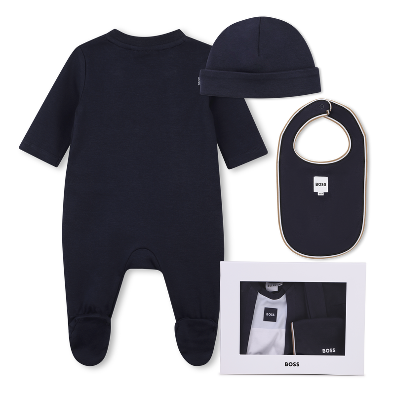 Conjunto de pijama, gorro y babero. BOSS 
                        NI&Ntilde;O