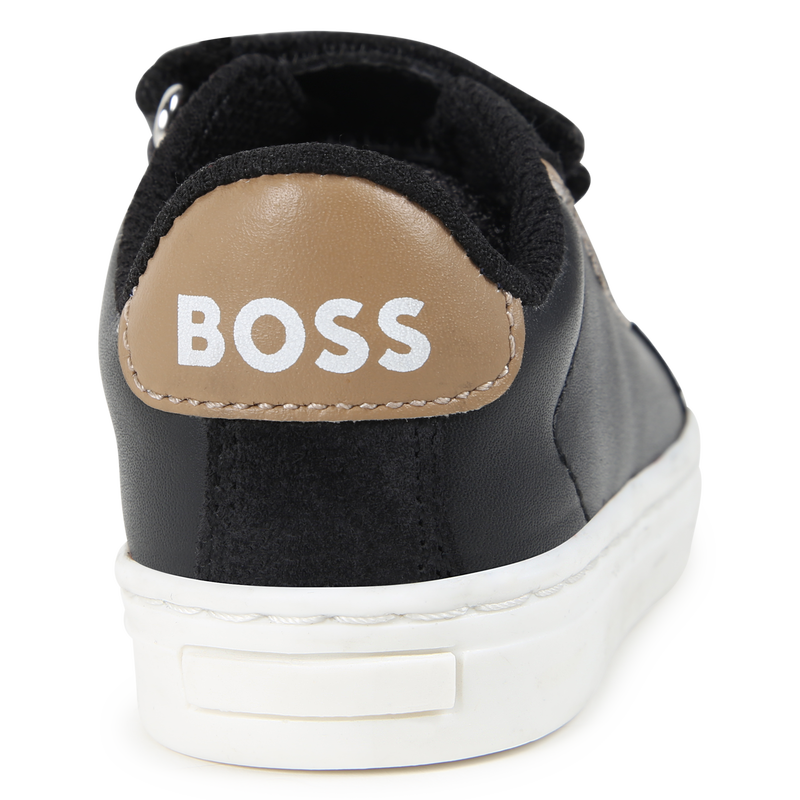 Zapatillas de piel y velcro BOSS 
                        NI&Ntilde;O