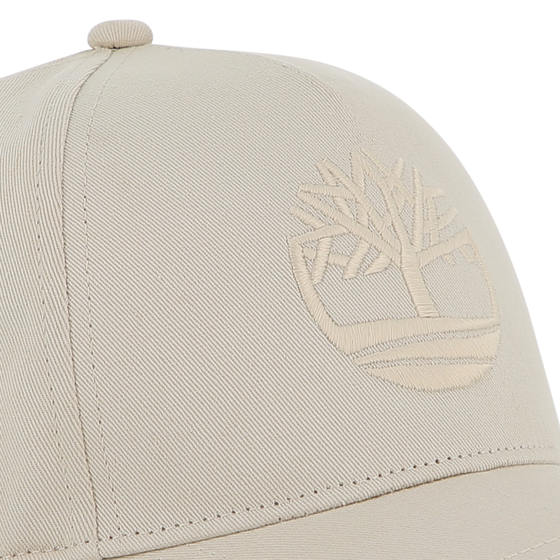 Gorra con bordado TIMBERLAND 
                        NI&Ntilde;O