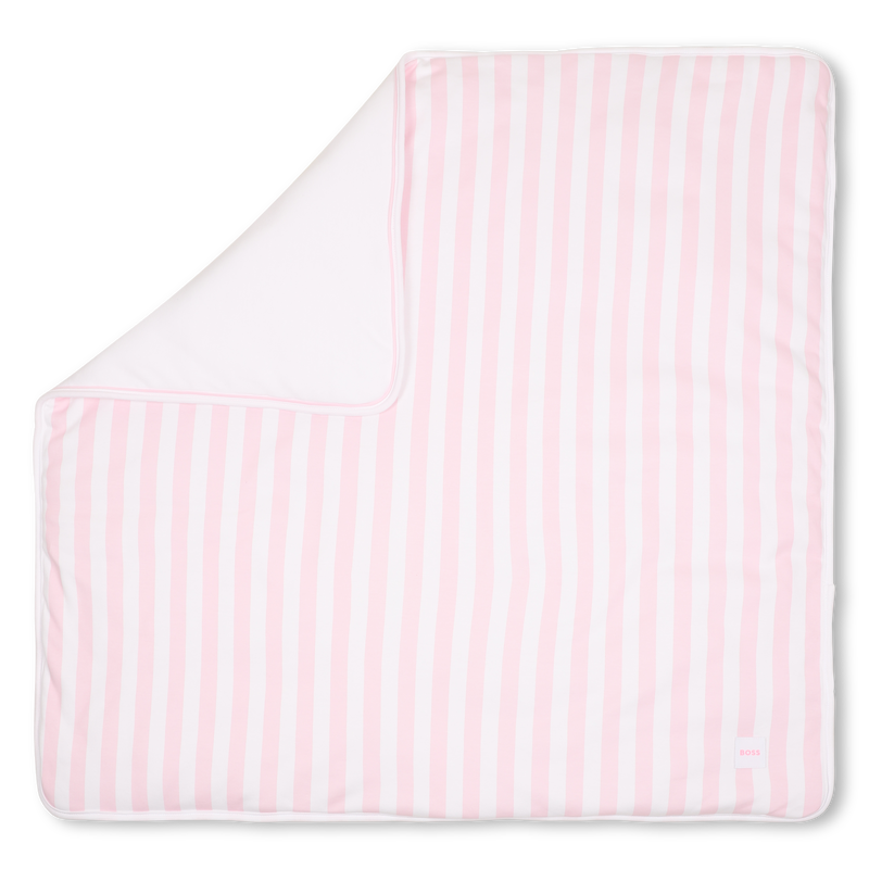 COBERTURA DE NACIMIENTO BOSS 
                        UNISEXO