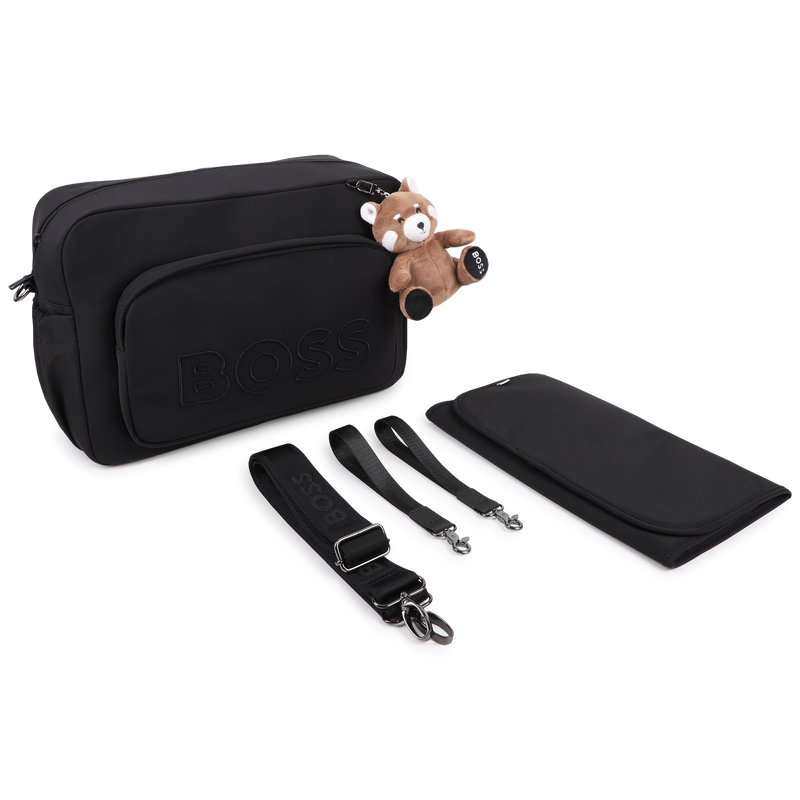 BOLSA DE PA&Ntilde;ALES BOSS 
                        UNISEXO