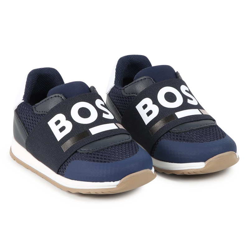 Zapatillas bimateria el&aacute;sticas BOSS 
                        NI&Ntilde;O