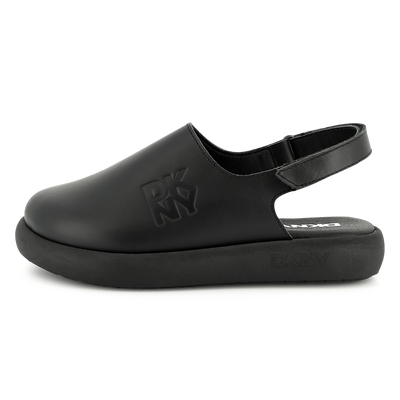 Zuecos de cuero con velcro DKNY UNISEXO