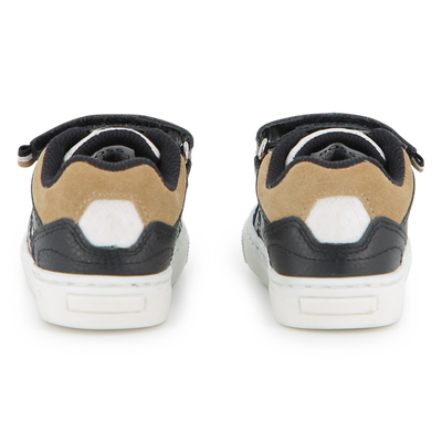 ZAPATILLAS CON RAYAS DE VELCRO BOSS NI&Ntilde;O