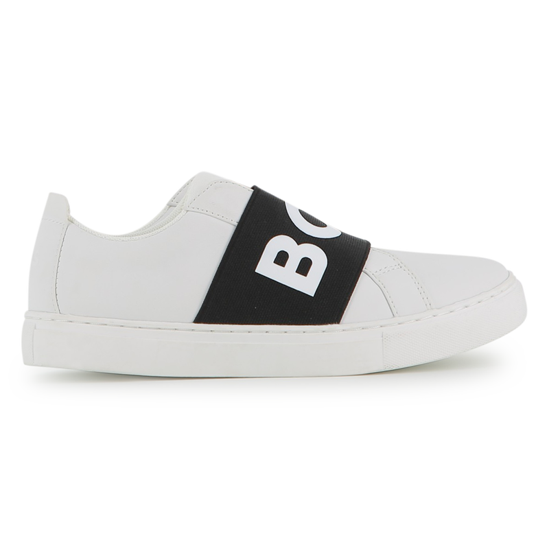 Zapatilla de imitaci&oacute;n BOSS 
                        NI&Ntilde;O