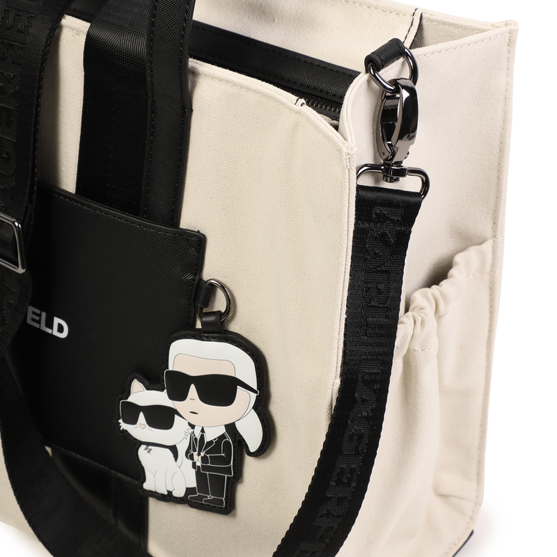 Bolso cambiador con parche KARL LAGERFELD KIDS 
                        UNISEXO