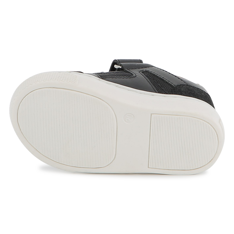 Zapatillas de deporte con cierre de velcro BOSS 
                        NI&Ntilde;O