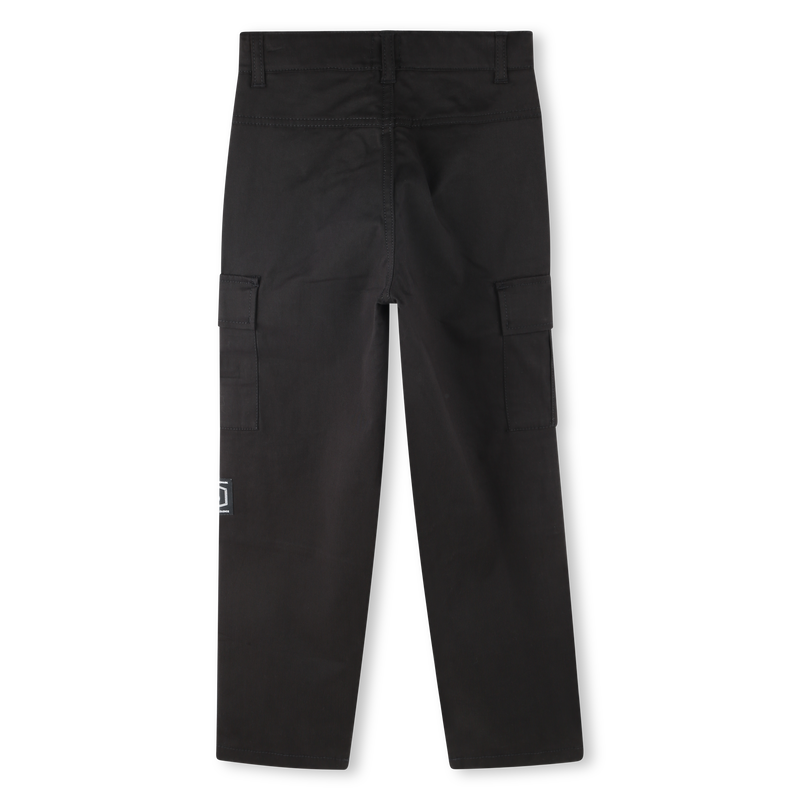 Pantal&oacute;n cargo con pinzas BOSS 
                        NI&Ntilde;O