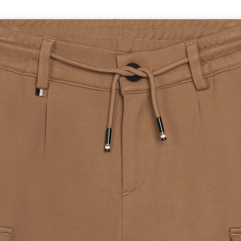 Pantal&oacute;n corto con bolsillos BOSS 
                        NI&Ntilde;O